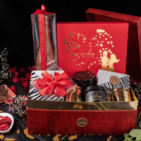 Valentine Hamper Love Box - Aaraya