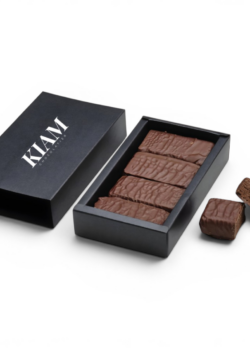 4 Pcs Chocolate Coated Wafer Box by KIAM premium milk chocolate wafer gift box