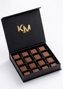 Premium milk chocolate box 16 pieces assorted chocolates KIAM Dubai
